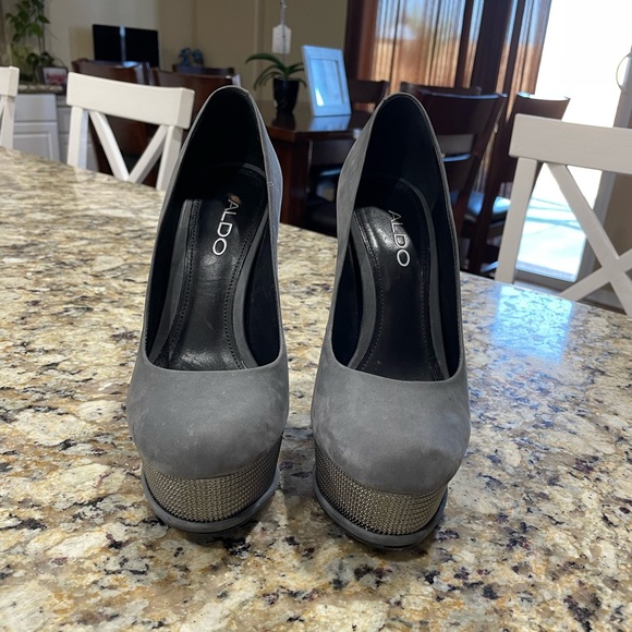 Aldo Platform High Heels - Picture 2 of 3